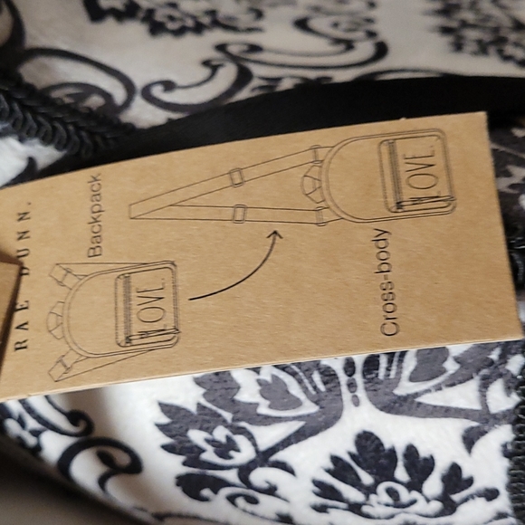 💕Rae Dunn Love Mini Backpack/Crossbody - Picture 4 of 9